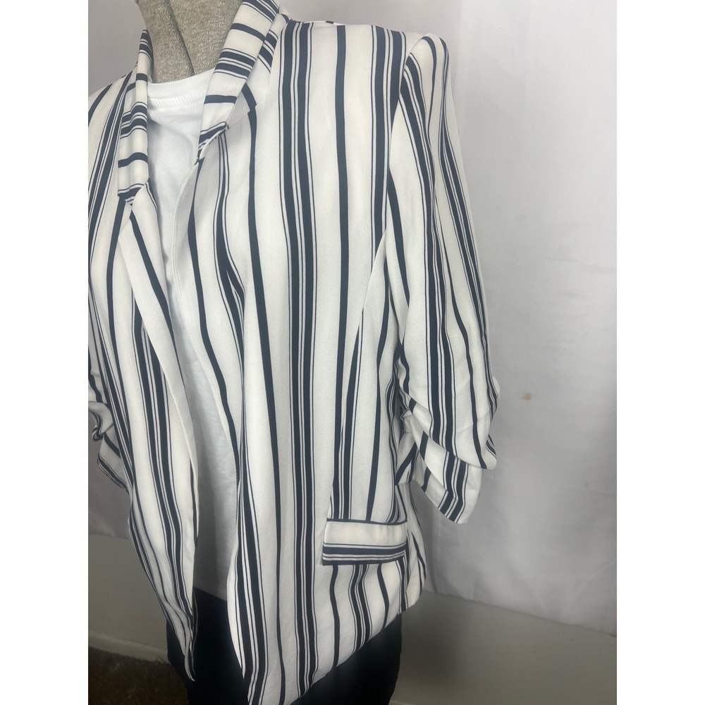 Endless Love Womens Striped Open Front Blazer Black White Ruched 3/4 Sleeve L - Picture 2 of 10